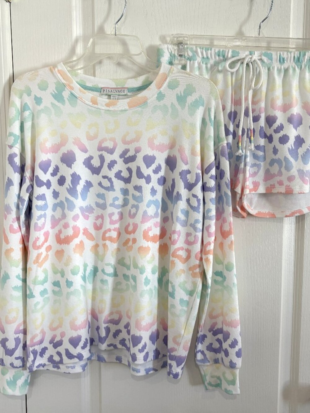 PJ Salvage 2 PC Gradient Good Vibes Pajamas Peachy Top & Shorts Leopard Ombre